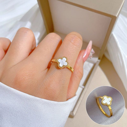 4 leaf clover ring