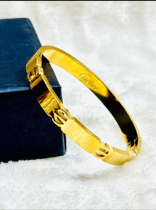Cartier love bangle