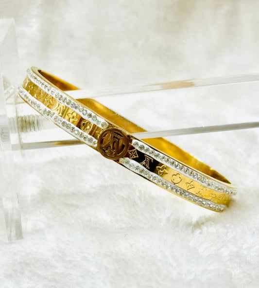 LV Exquisite Bangle