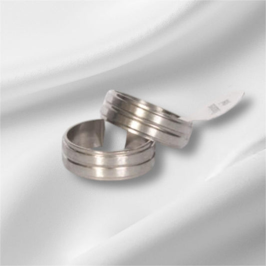 Cole Sliver Ring