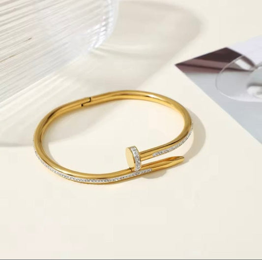 Fostelle-Nail Bracelet
